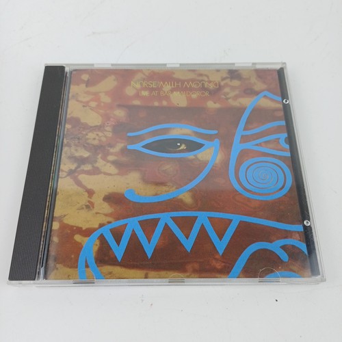 Nurse with wound live - with, at