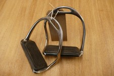 Bent leg stirrup irons, 4