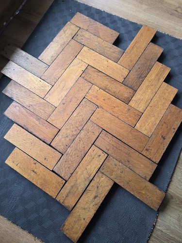 Solid oak parquet flooring - solid,