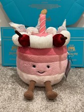 *EXCLUSIVE* Jellycat London Harrods Cheryl Cherry Cake - New with Tags and Box