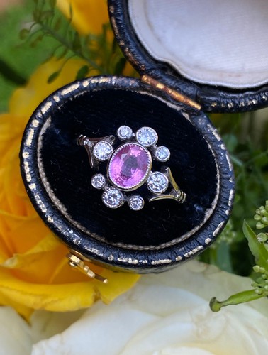 Edwardian style pink - style, sapphire