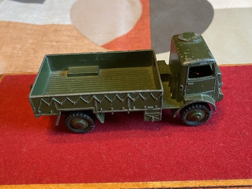 Dinky toys army wagon - dinky,