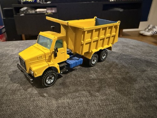 Siku 2514 volvo n10 sandkipper - 2514,