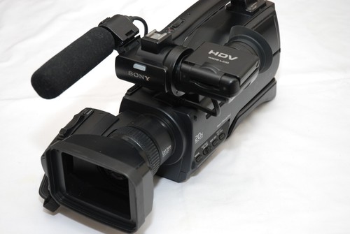 Sony hvr hd1000e handheld - sony,