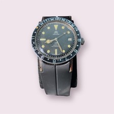 VINTAGE OLLECH & WAJS  PRECISION DIVER WATCH