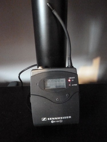 Sennheiser radio mic - radio,