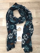 BNWT SEASALT SKETCHED FLOWER SCARF