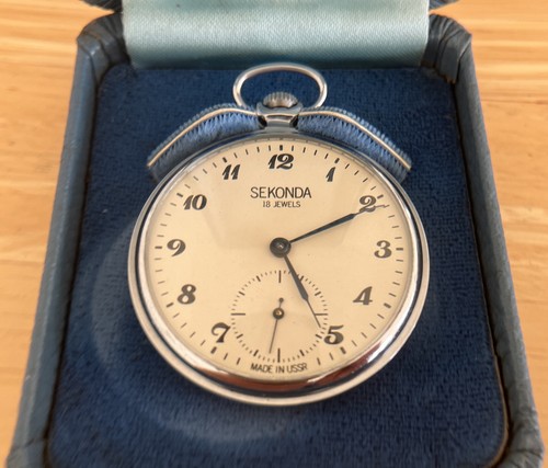 Vintage 1950s sekonda - vintage,