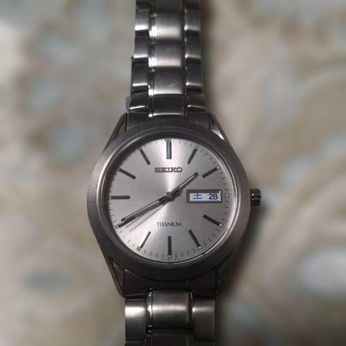 Seiko men watch titanium - men's,