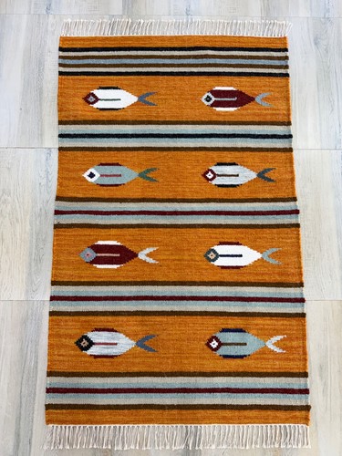 Hand woven wool area rug - woven, 3