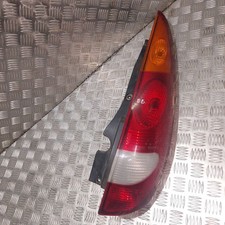 Nissan Almera Tino 2002 Rear