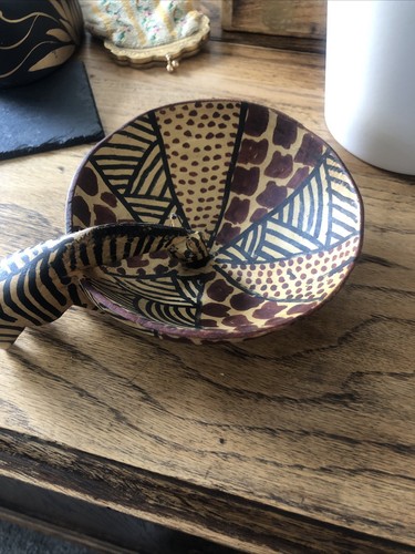 African wooden bowl giraffe - wooden,