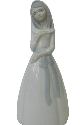 Ceramic girl figurine - ceramic,