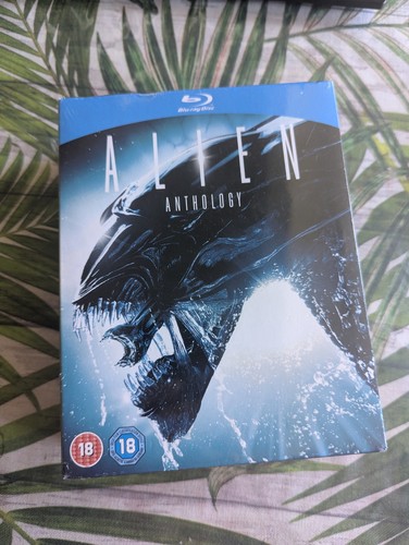 Alien anthology blu ray - alien, box