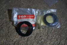 SUZUKI GENUINE GT550 GT500