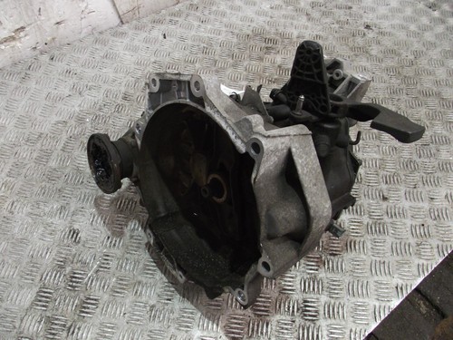 Volkswagen golf manual speed - volkswagen,