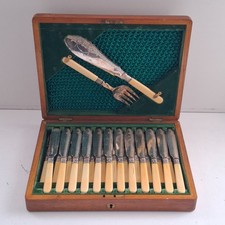 Vintage THOMAS TURNER 26 Piece Faux Bone Handle Fish Canteen Cutlery EP