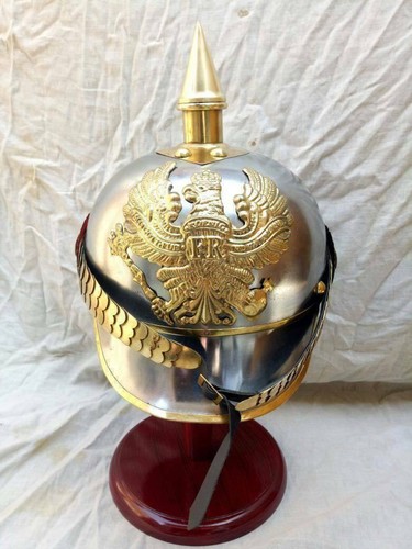 Militaria prussian pickelhaube - prussian,
