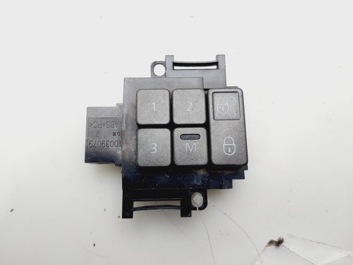 Ah2214776ba button land rover - button,