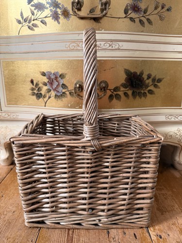 Vintage wicker bottle wine - 2,