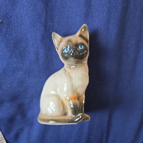 Vintage siamese cat figurine - cat,