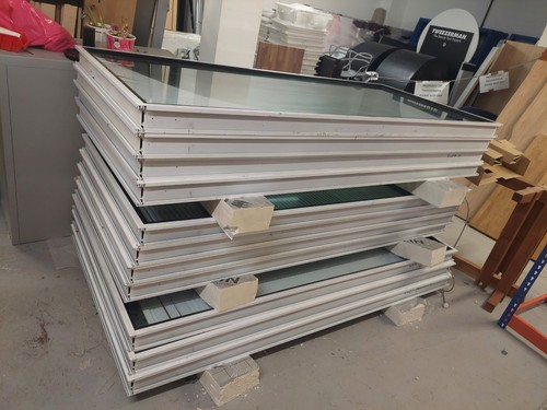 Glass partitions built in - glass,