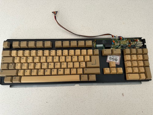 Amiga a500 plus samsung - a500/plus,