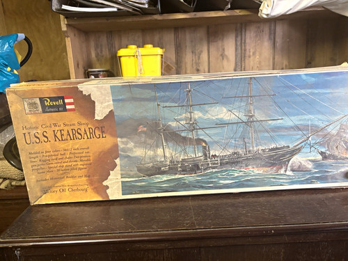 Revell kearsarge 1 96 - u.s.s., 1:96