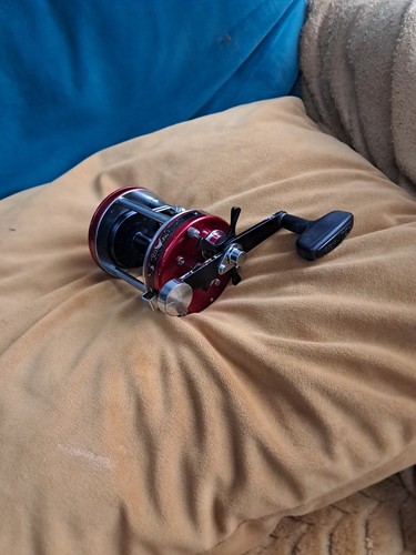Abu garcia ambassadeur 7000 - abu,
