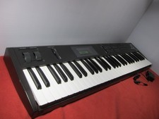 KORG Music Synthesizer X5 61