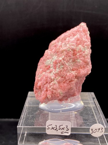 Thulite crystals leksvik - thulite,