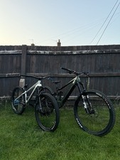 2021 Saracen Amplitude AL Team