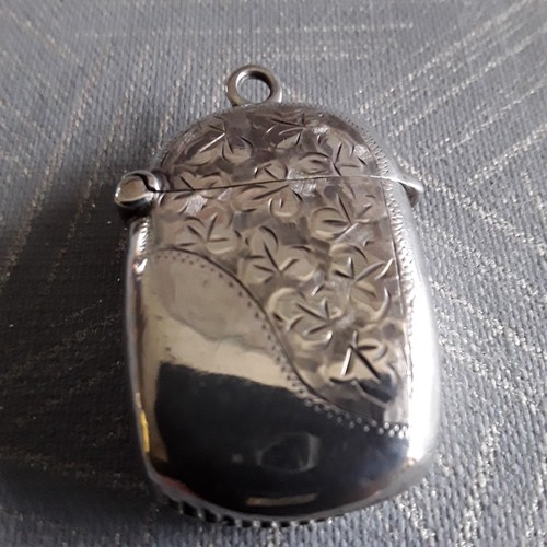 Antique silver vesta chester - antique,
