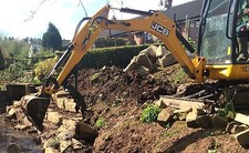  mini digger Thumb grapple for excavators up to 1.8 ton JCB 801 Kubota KH36 etc