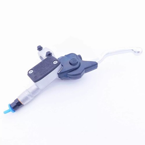 Clutch master cylinder - master,