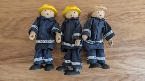 Vintage pintoy wooden firemen - vintage,