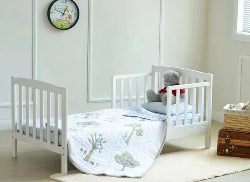 Wooden toddler bed - wooden, foam
