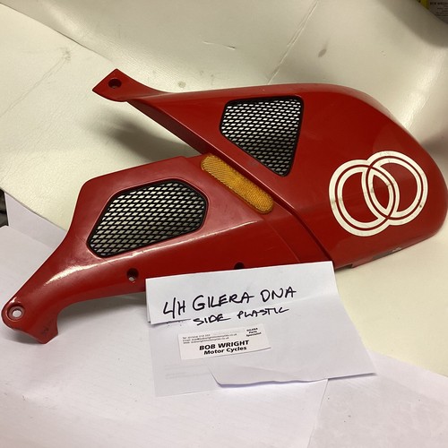 Gilera dna left - dna, red