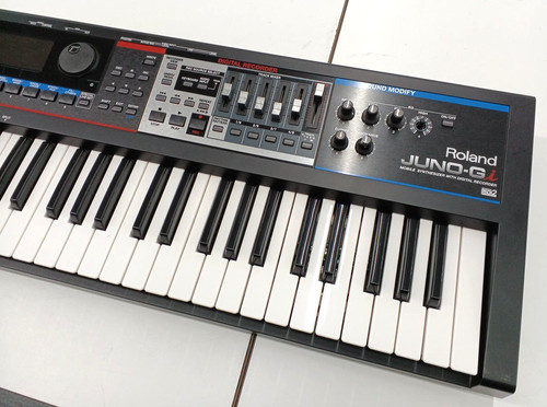 Roland mobile synthesizer with - mobile,