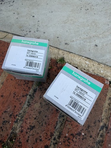 Pair hansgrohe basin valve - pair, wt