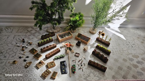 Dolls house garden - dolls,