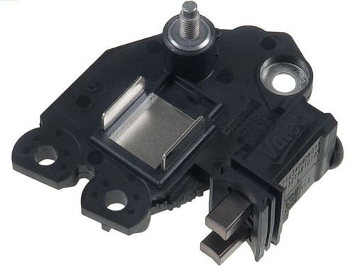 Alternator voltage regulator