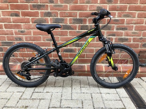 Specialized hotrock 20 inch - hotrock,