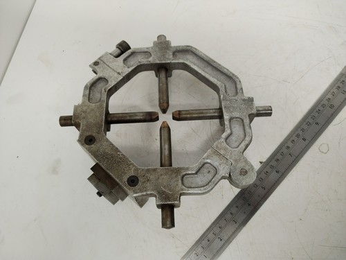 Large capacity fixed steady