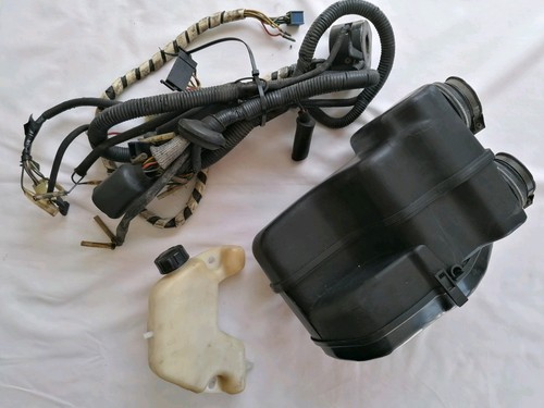Suzuki rg250 gamma mk1 oem - suzuki,
