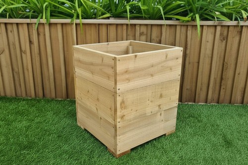 40cm square wooden planter - square,