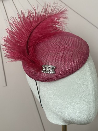 Hot pink feather - feather, pillbox