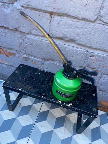 Vintage wesco oil - vintage, green