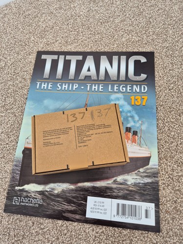 200 hachette new version - 1/200,
