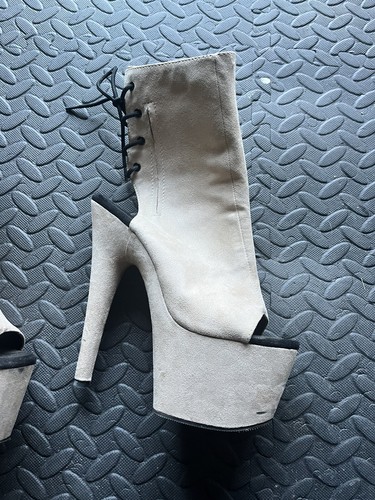 Pole dancing shoes - dancing,